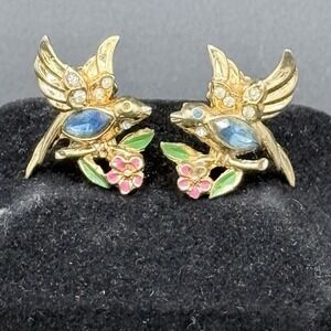 VTG 1940s-1950s Coro Lovebird Clip Earrings - Rhinestone & Enamel Garden Motif
